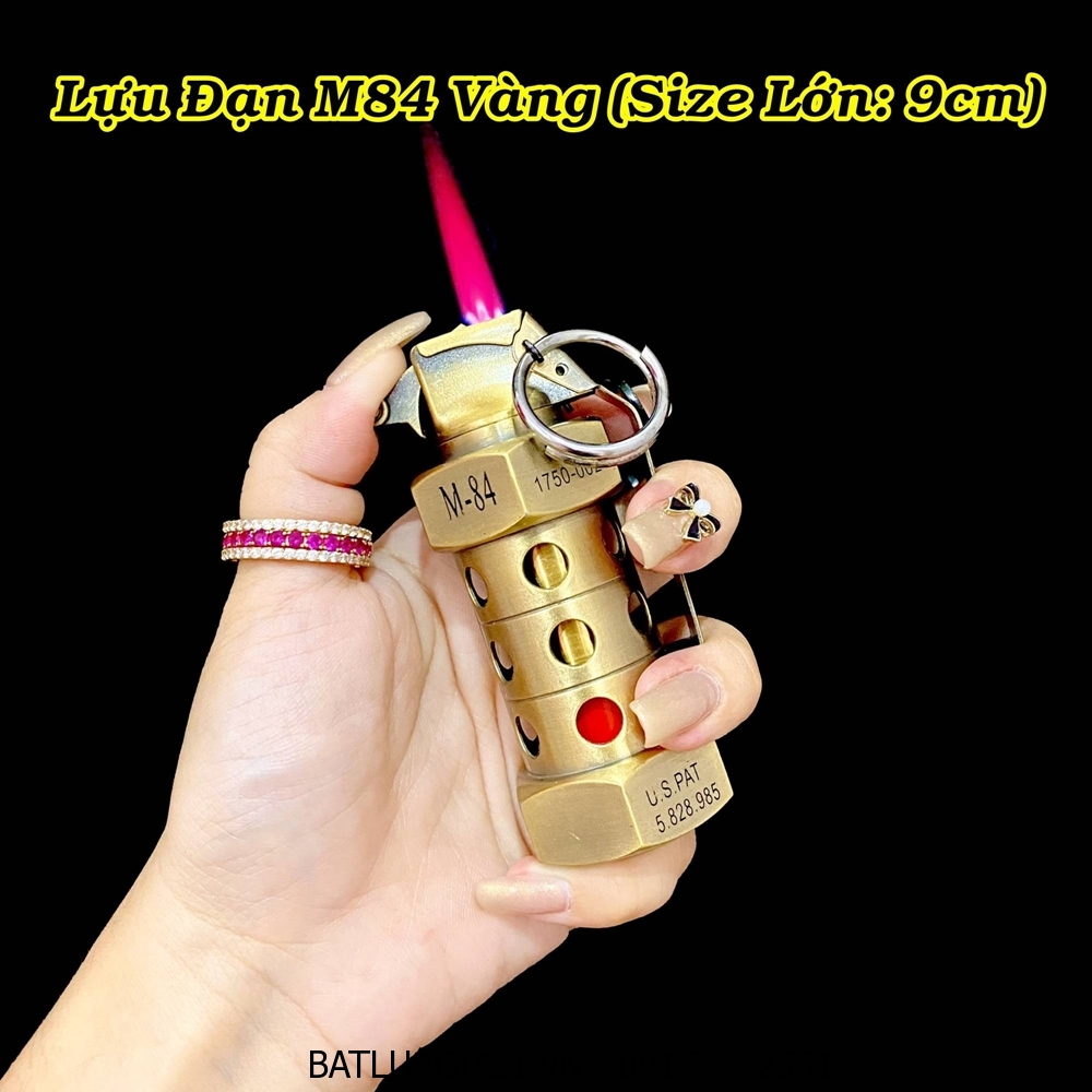 BẬT LỬA KHÈ - MÓC KHÓA HÌNH TRÁI LỰU ĐẠN M84 VÀNG (SIZE LỚN) - (XÀI GAS)